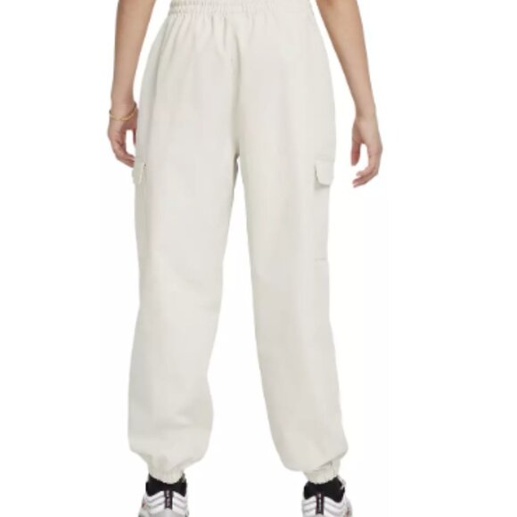 Nike Sportswear Girls Cargo Pants in Light Bone Size Medium - Picture 3 of 13